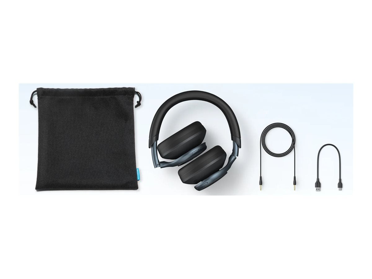 Sort headset med tilbehør og taske.