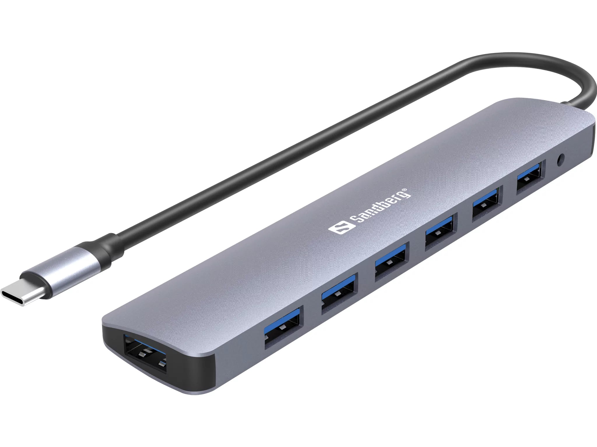 USB-C hub med flere porte.