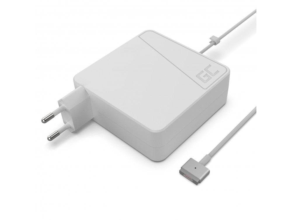 Hvid laptop-oplader med kabel.